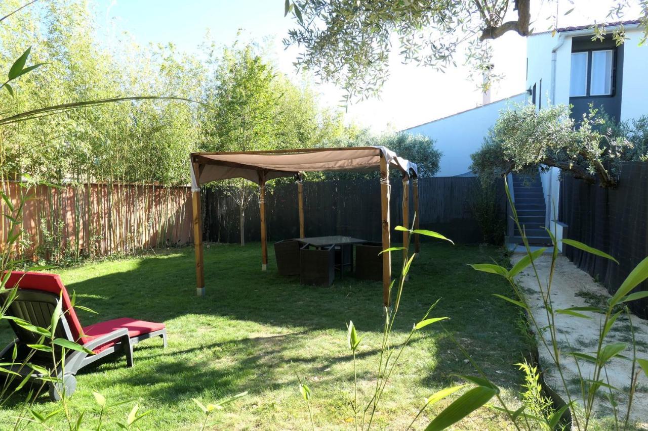 Villa Caremeau 2 Nîmes Buitenkant foto