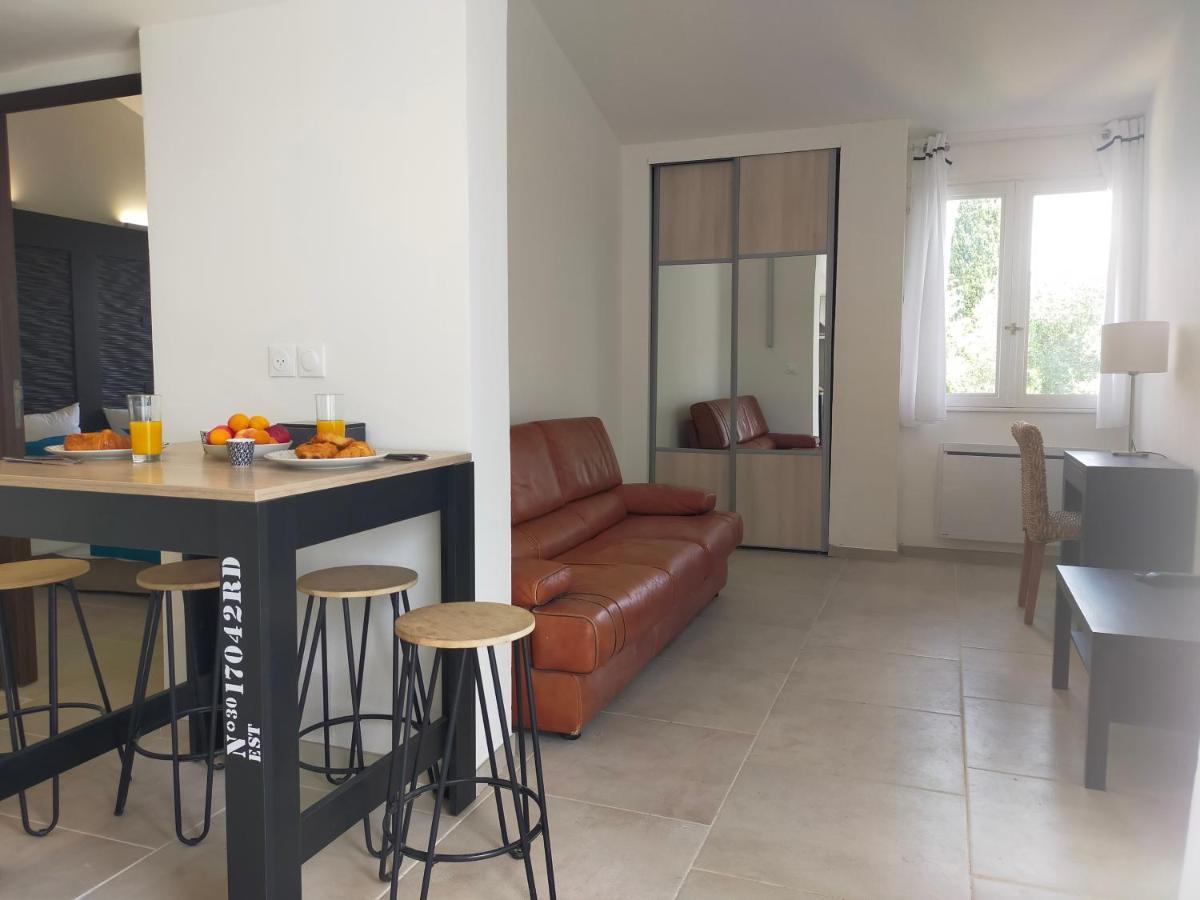 Villa Caremeau 2 Nîmes Buitenkant foto